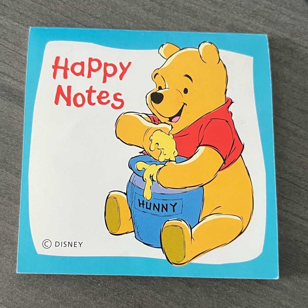 🆓 WITH PURCHASE Disney Winnie the Pooh Happy Notes Small Notepad